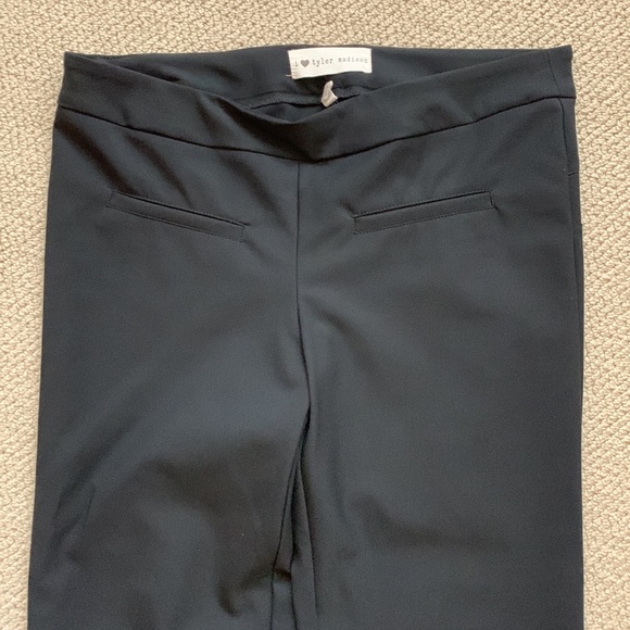 I❤️tyler Madison | black stretch flare pull on pants size L - Picture 2 of 5